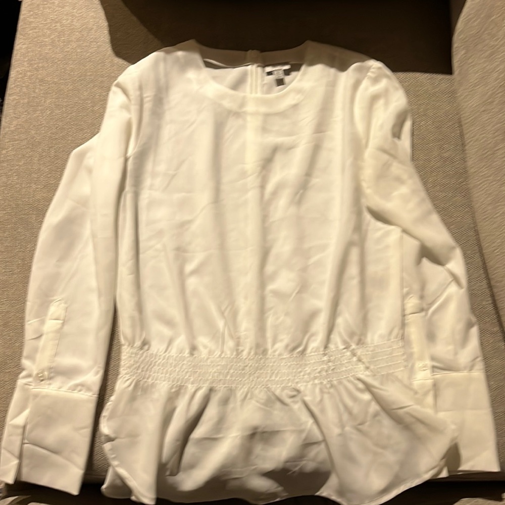 White long sleeved blouse with cinched waist
